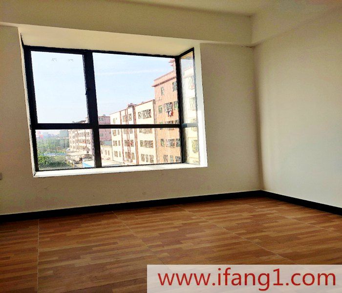 <a href=/dalingshan/ target=_blank class=infotextkey>大嶺山小產(chǎn)權房</a>房屋信息